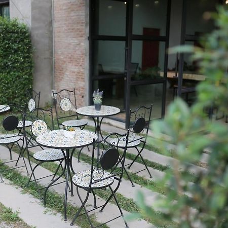 Manonnee Hotel Csiangraj Kültér fotó