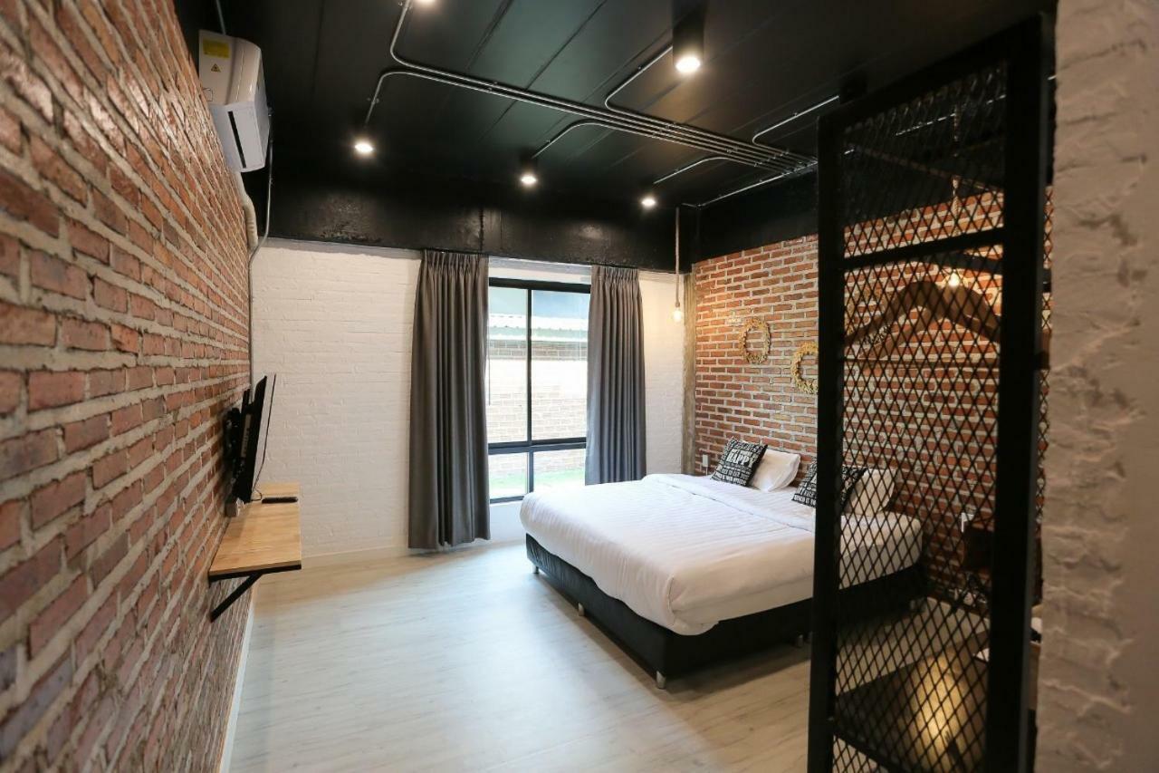 Manonnee Hotel Csiangraj Kültér fotó